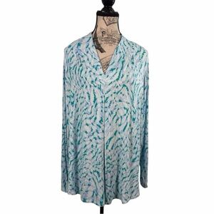 Belle by Kim Gravel Light Blue & White Patterned VNeck Tunic Top Plus Size 1X